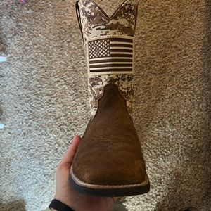 ARIAT MEN'S CAMO PATRIOT WESTERN BOOTS